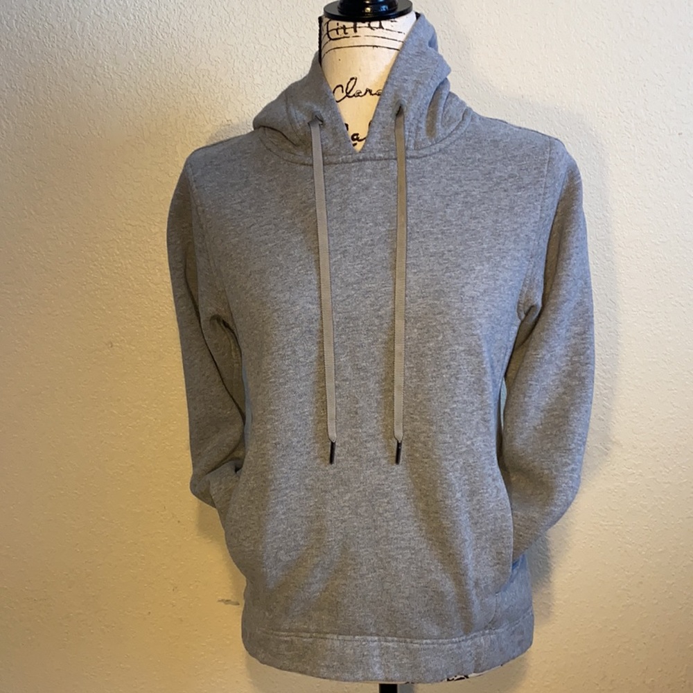 Gray Lululemon pullover hoodie